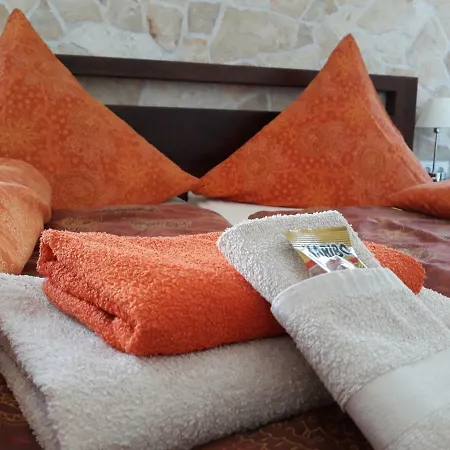 Vendégház Gaestehaus Wohngut